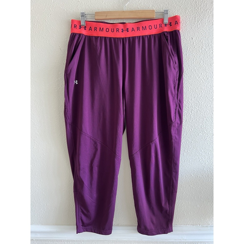 Under Armour Womens L Purple Capri Joggers Cropped Leggings Athleisure Workout